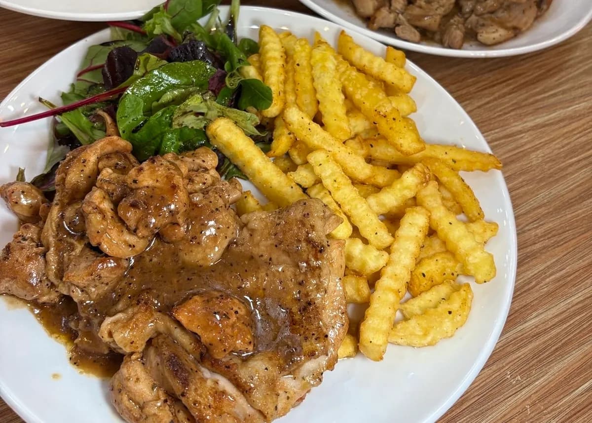 Reverie Review: From Just $8 Restaurant-Quality Western Mains? - Restaurant food photos in Singapore